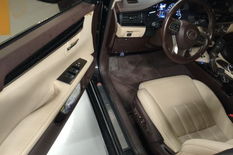 Used Lexus ES 2015 200 Elite Edition
