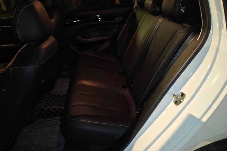 Used Roewe i5 2021 1.5L CVT Diamond Edition