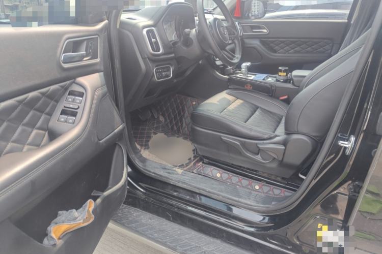 Used Great Wall Poer 2021 2.0T Global Version Automatic Diesel 4x4 Comfort Class Standard Box Trailer Edition GW4D20M
