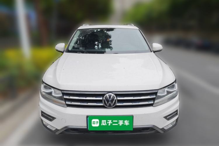 Used Volkswagen Tiguan L 2021 330TSI Automatic Two-Wheel Drive Smart Edition
