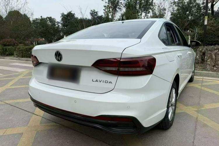 Used Volkswagen Lavida 2023 1.5L Automatic De Yi Edition Exterior 6