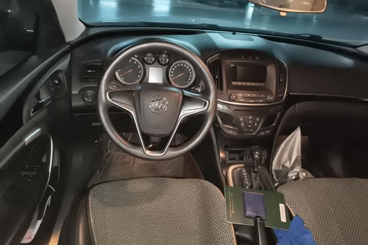 Used Buick Regal 2015 1.6T Leading Technology Model Steering Wheel