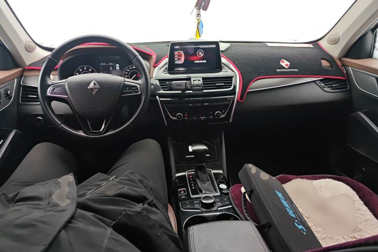 Used BORGWARD BX5 2017 20TGDI Automatic Two-Wheel Drive Pioneer Edition