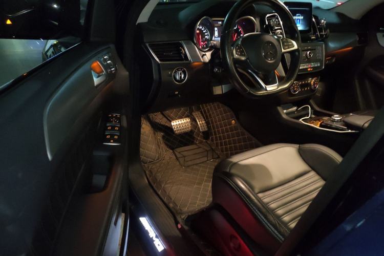 Used Mercedes-Benz GLE Coupe AMG 2017 AMG GLE 43 4MATIC Coupe SUV
