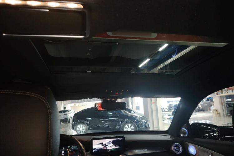 Used Mercedes-Benz GLC 2020 Facelift GLC 260 L 4MATIC Luxury Edition
