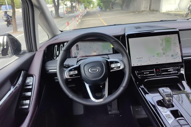 Used GAC Trumpchi M8 2024 Master Series 400T Prestige Edition Steering Wheel