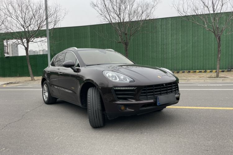 Used Porsche Macan 2017 Macan 2.0T Exterior 5