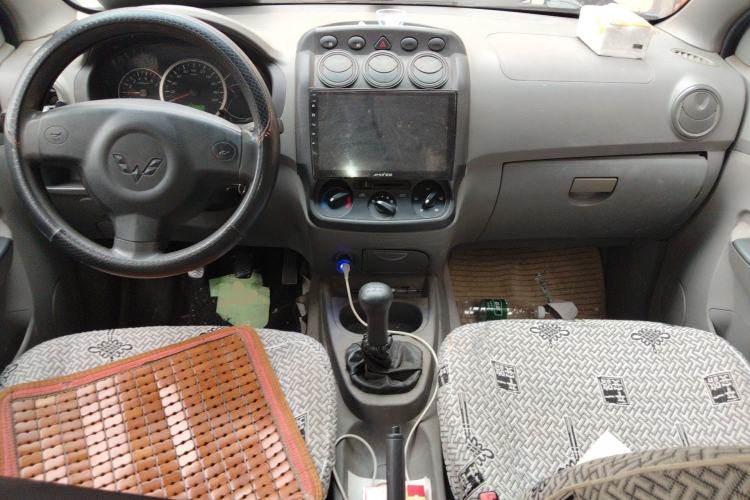 Used Wuling Hongguang 2013 1.5L Base Version