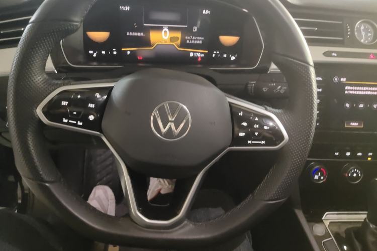 Used Volkswagen Magotan 2025 Zhongxiang Version 280TSI DSG Comfort Edition