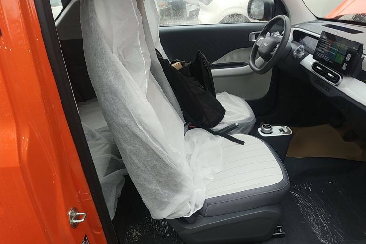 Used Geely Galaxy Panda 2025 210km Panda Rider Right Front Seat