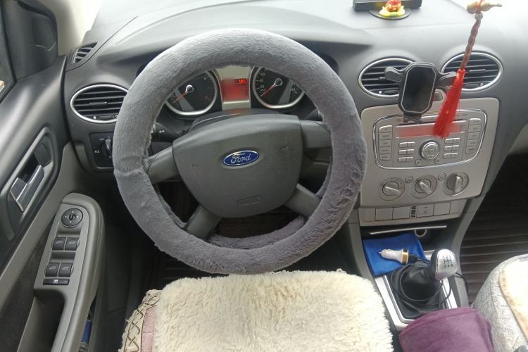 Used Ford Focus 2013 Hatchback Classic 1.8L Manual Base Model