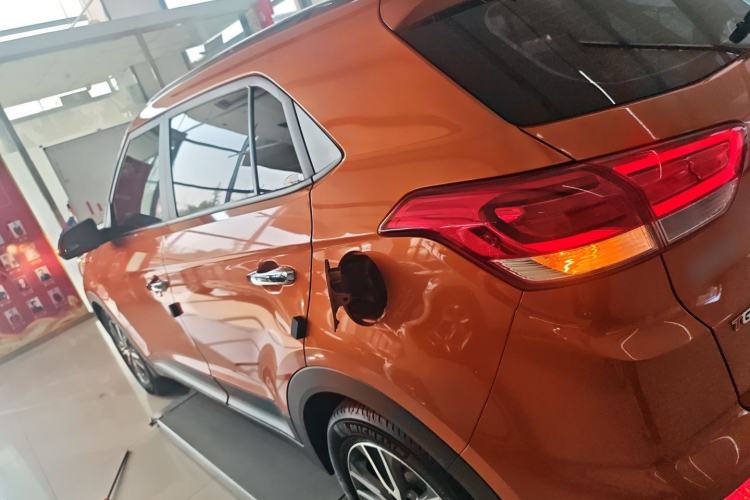 Used Hyundai ix25 2017 1.4T Automatic Prestige Model
