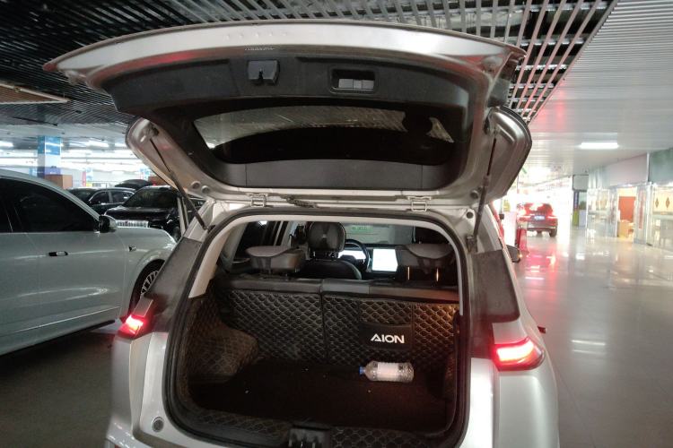 Used AION Y 2023 Plus 510 Smart Edition Trunk
