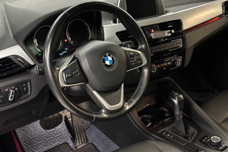 Used BMW X1 2019 sDrive20Li Leading Model