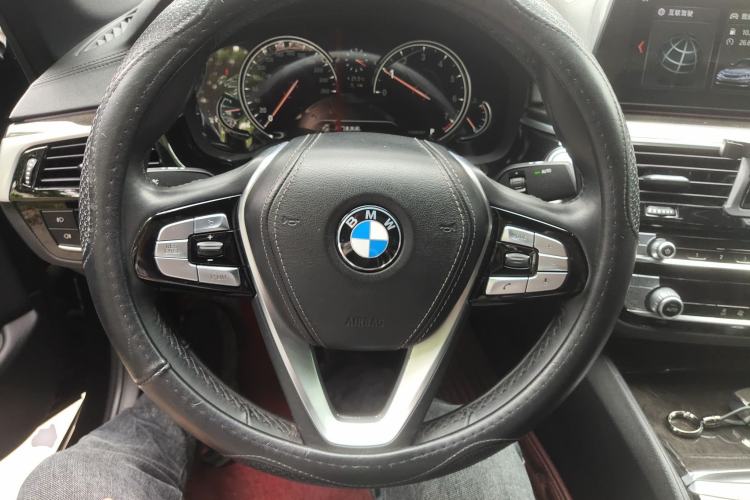 Used BMW 5 Series 2018 525Li M Sport Package Steering Wheel