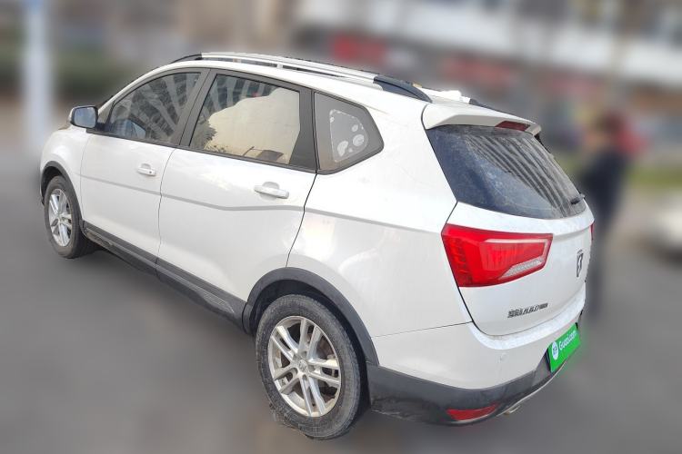 Used Baojun 560 2016 1.5T Manual Comfort Edition
