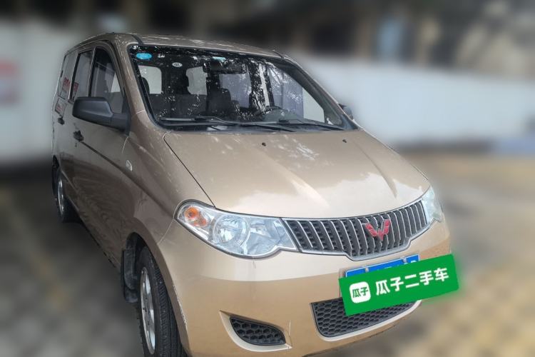Used Wuling Hongguang 2014 1.2L Base Model China IV Front Right 45 Deg