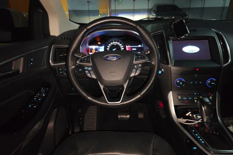 Used Ford Edge 2016 EcoBoost 245 Four-Wheel Drive Titanium Edition 7-Seater
