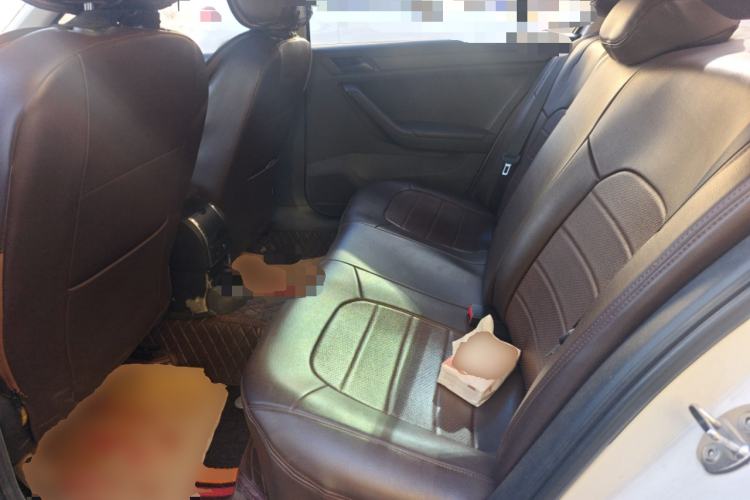 Used Volkswagen Jetta 2017 1.4L Manual Fashion Edition