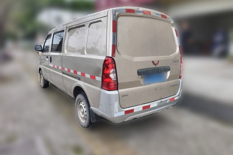 Used Wuling Rongguang 2019 1.5L Extended-Body Van Base Model with 5 Seats Rear Left 45 Deg