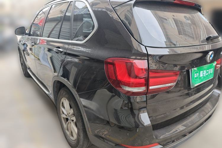 Used BMW X5 2015 xDrive28i
