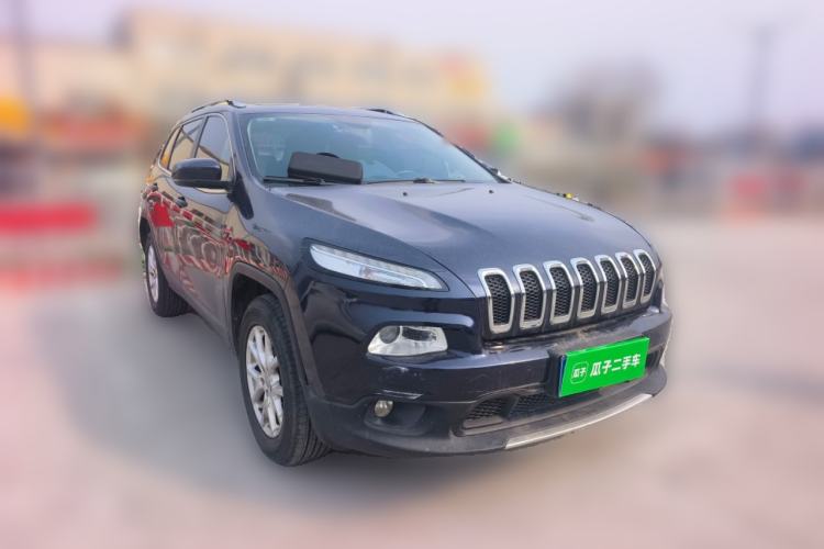 Used Jeep Cherokee 2016 2.4L Professional Smart Version