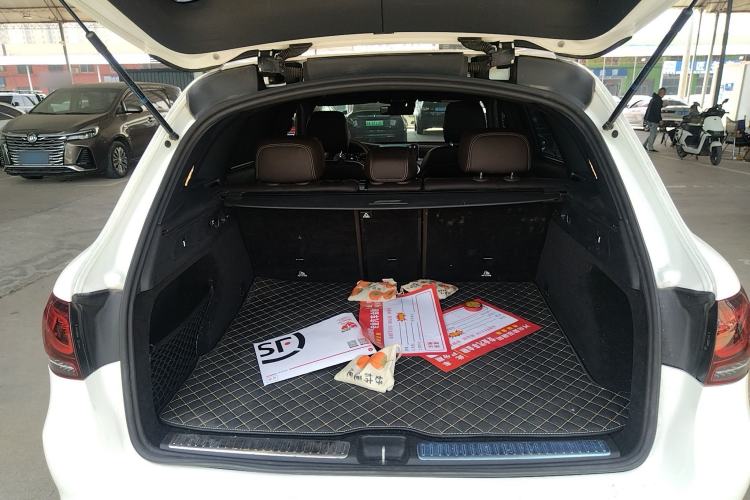 Used Mercedes-Benz GLC 2020 Facelifted GLC 260 L 4MATIC Dynamic Edition
