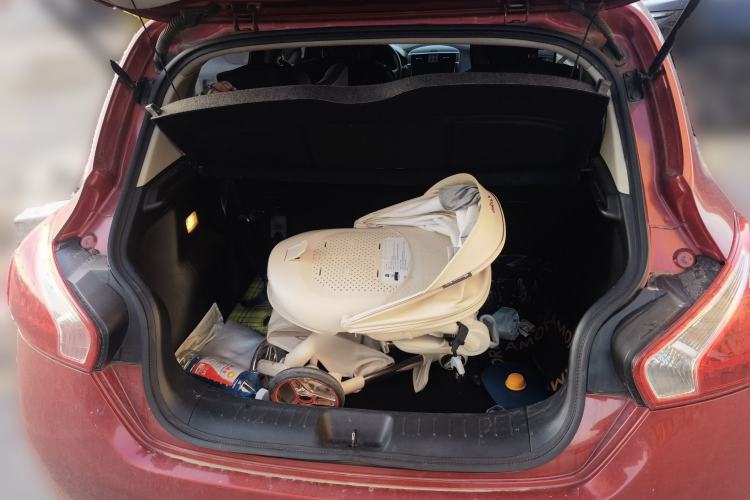 Used Nissan Tiida 2014 1.6L CVT Comfort Model Trunk