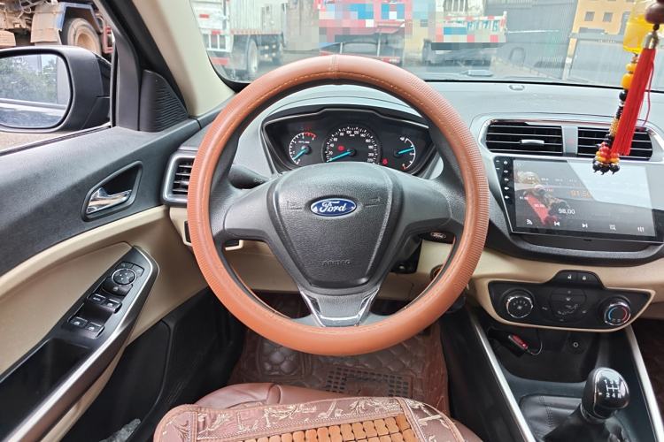 Used Ford Escort 2015 1.5L Manual Comfort Model
