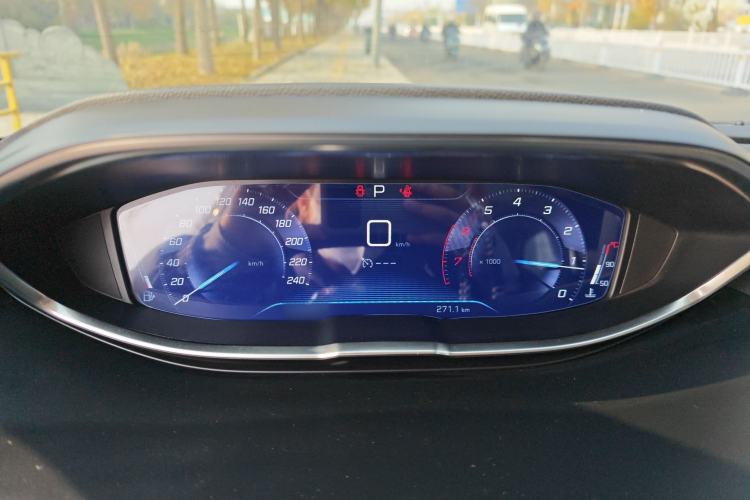 Used Peugeot 5008 2017 380THP 7-Seater Elite Edition
