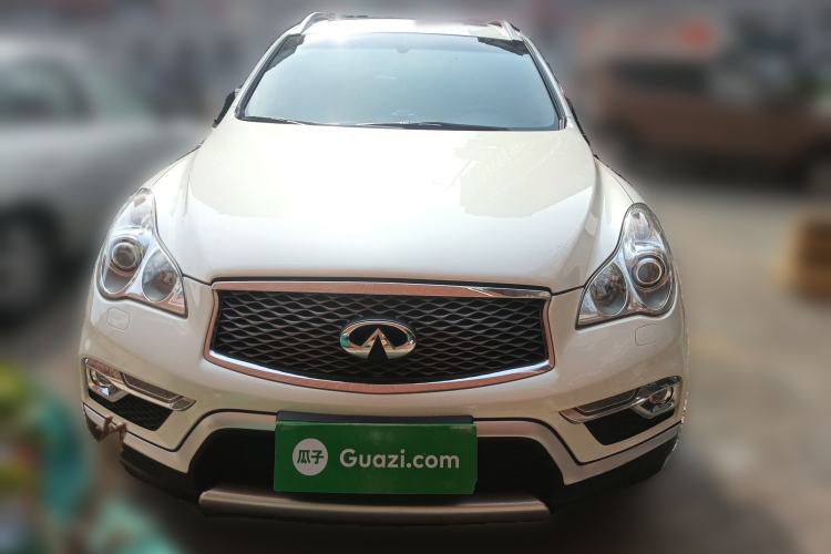 Used Infiniti QX50 2015 2.5L Luxury Edition Front