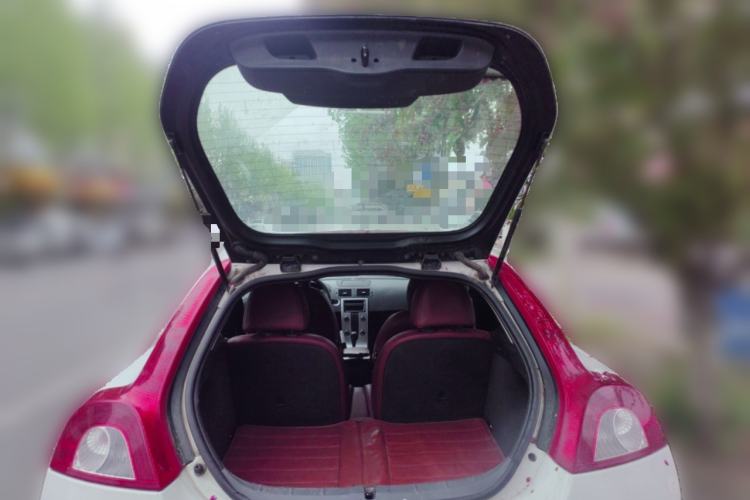 Used Volvo C30 2012 2.0L Aktiv Dynamic Package Edition Trunk