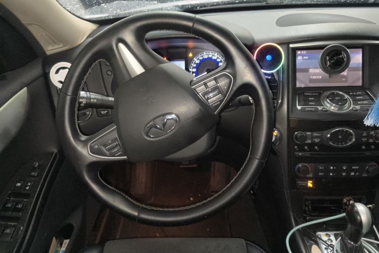 Used Infiniti QX50 2015 2.5L Comfort Edition Steering Wheel