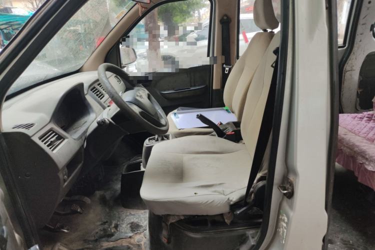 Used Wuling Rongguang 2014 1.2L S Base Model
