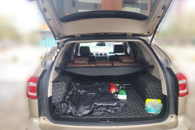 Used BYD Tang New Energy 2015 2.0T Four-Wheel-Drive Flagship Model