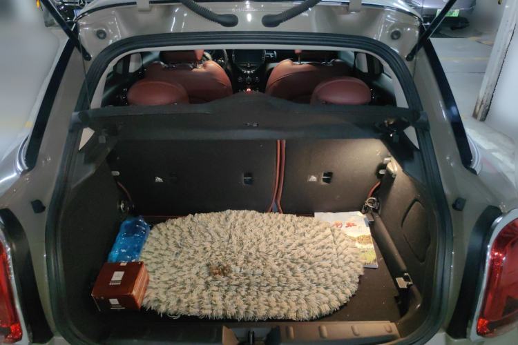 Used MINI 2018 1.5T COOPER Classic Edition Five-Door Version Trunk