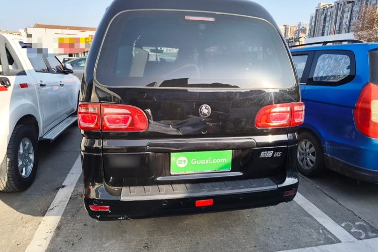 Used FORTHING Lingzhi 2021 M5L 2.0L Utility Model
