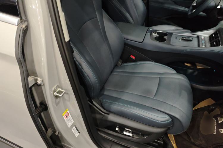 Used BYD Sealion 07 DM-i 2025 150 Flagship+ Edition Right Front Seat