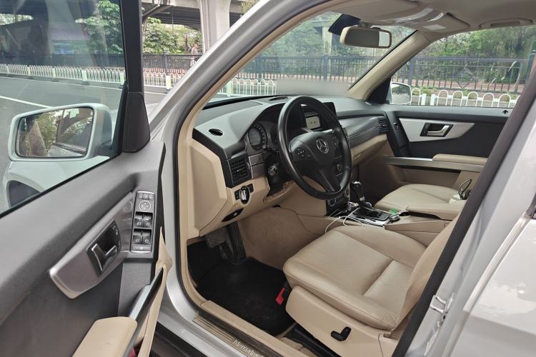 Used Mercedes-Benz GLK-Class 2011 GLK 300 4MATIC Dynamic Model
