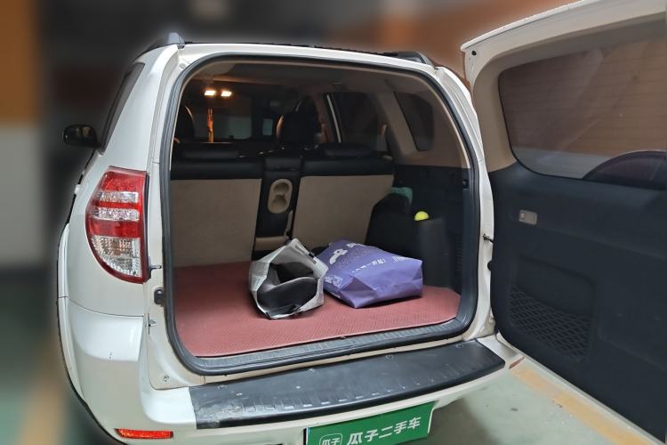 Used Toyota RAV4 2011 2.0L Automatic 4x4 Edition
