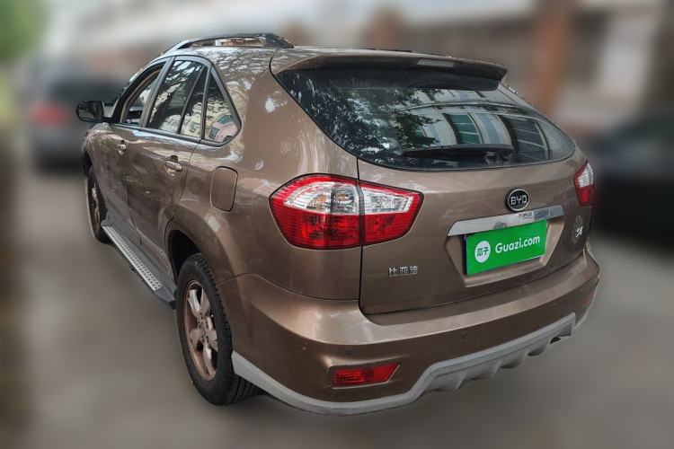 Used BYD S6 2013 Jingyue Edition 2.0L Manual Luxury Model 5 Seats
