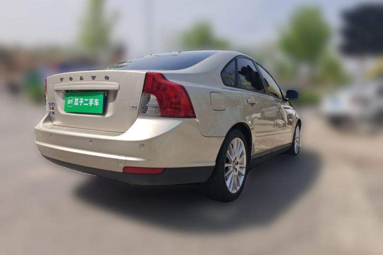 Used Volvo S40 2011 2.0L Automatic Zhiya Edition Rear Right 45 Deg