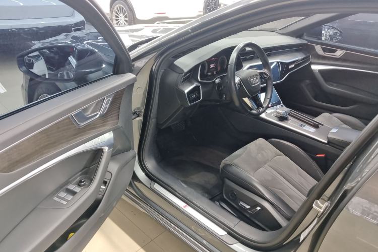 Used Audi A6L 2023 Revised Edition 45 TFSI quattro Prestige Dynamic Version
