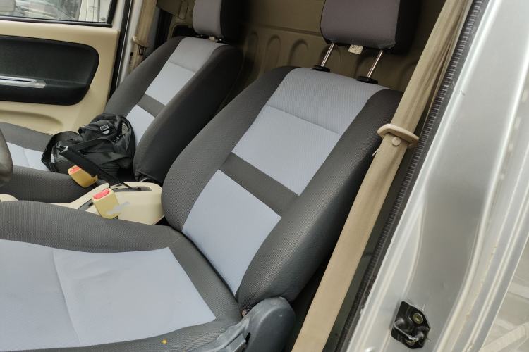 Used CHANGAN KAICHENG Ruixing M80 2019 1.5L Base Version 2-Seater Single-Steamed Air Conditioning China VI Standard Flat Roof Rear-Hinged Doors DAM15KR
