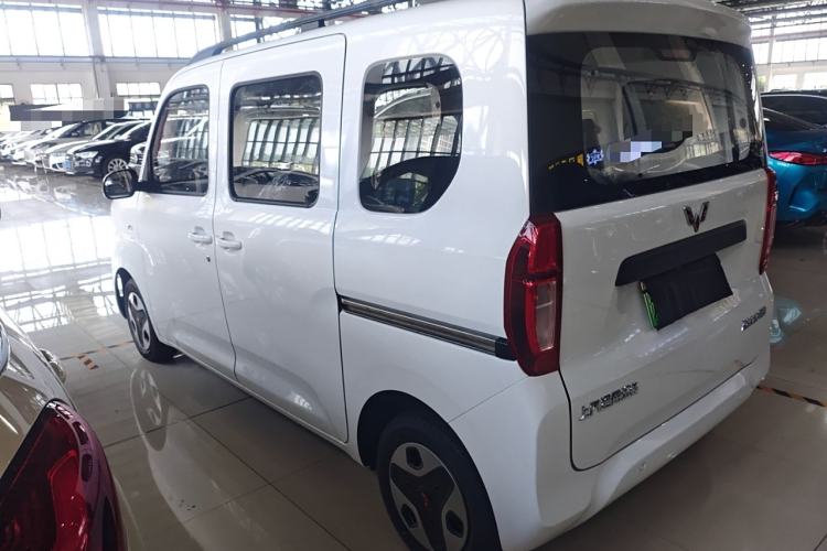 Used Wuling Zhiguang New Energy 2025 Model 305km Ambitious Edition
