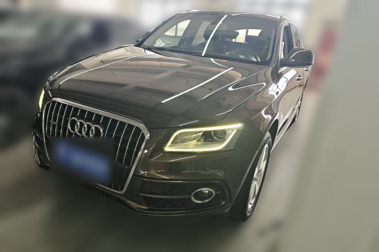 Used Audi Q5 2017 Plus 40 TFSI Ambition Model
