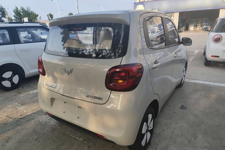 Used Wuling Hongguang MINIEV 2025 Four-Door Version Advanced Edition
