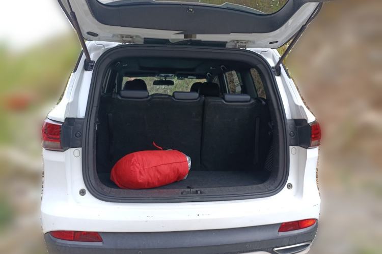 Used CHANGAN OSHAN COS1 2020 1.5T Manual Fashionable Smart Connectivity 7-Seater