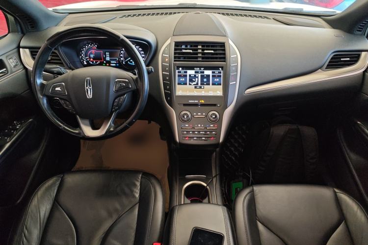 Used Lincoln MKC 2017 2.0T Two-Wheel Drive Deluxe Edition
