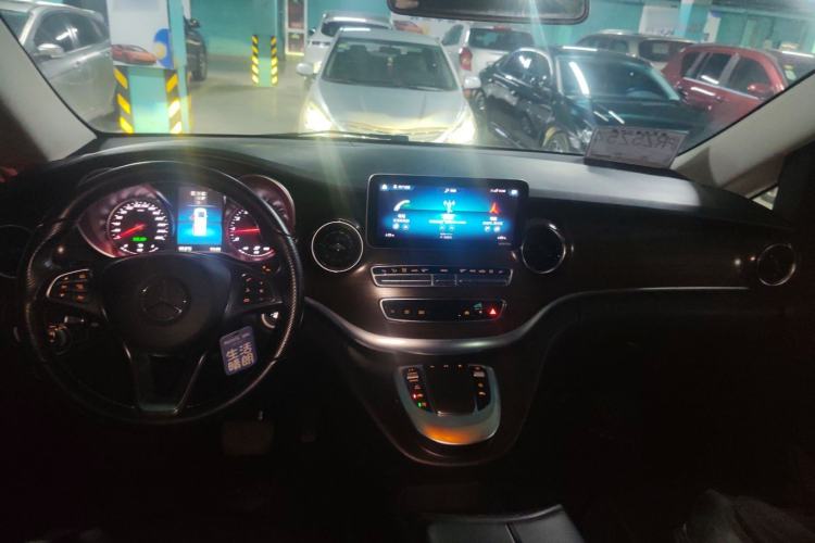 Used Mercedes-Benz V-Class 2020 V 260 Avantgarde Edition